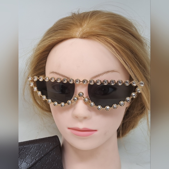 Gucci Hollywood Forever Sunglasses Crystals Gold Cat Eye GG0364S 002 53-18-140 - Picture 6 of 15